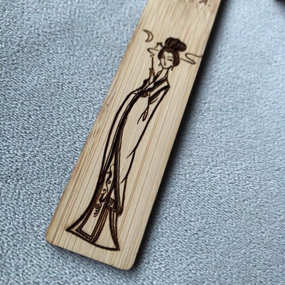 Bookmark ~ Beautiful Asian Design ~ Brand New - Picture 4 of 6